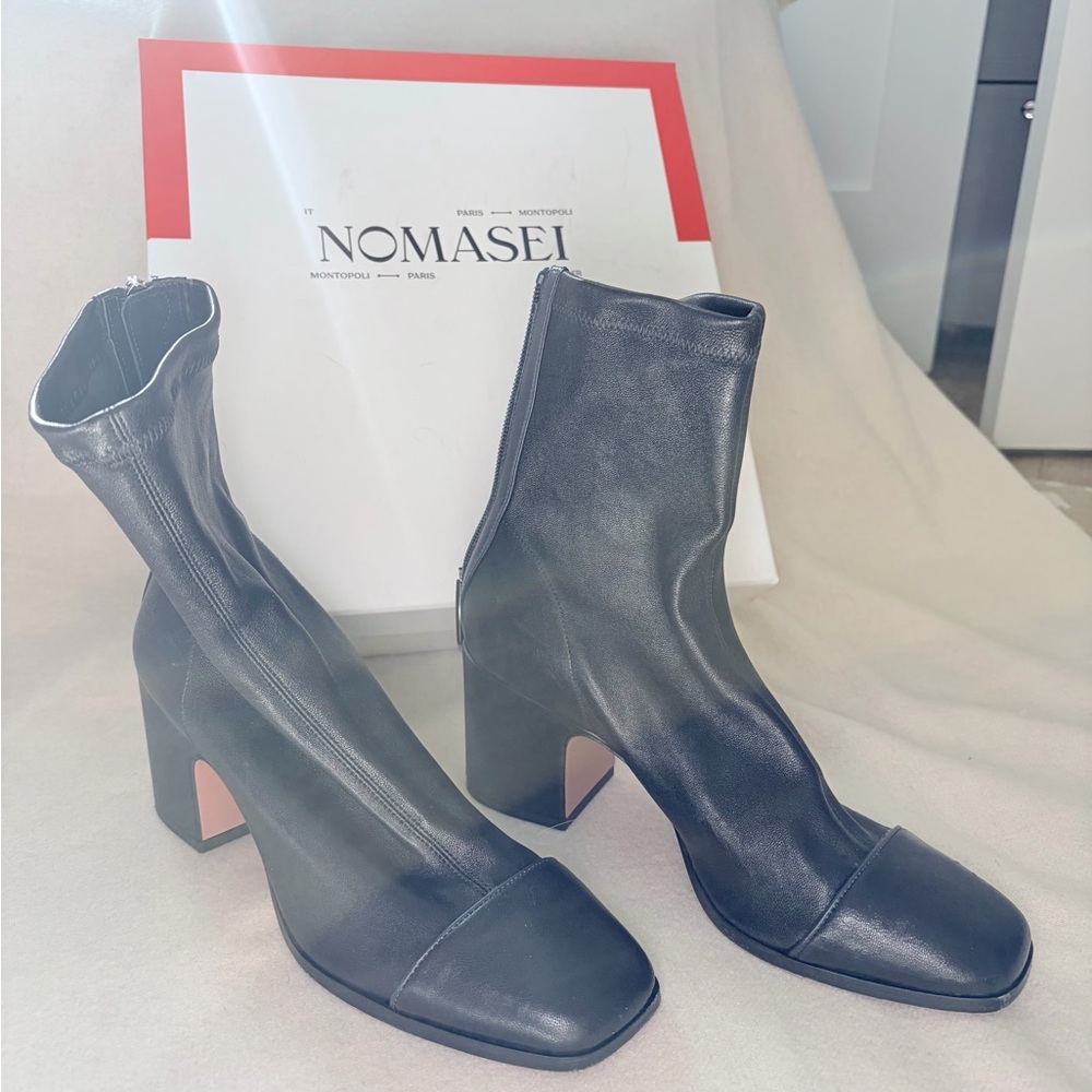 Nomasei Black Leather Heeled Boots